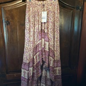 Castaway skirt size small
